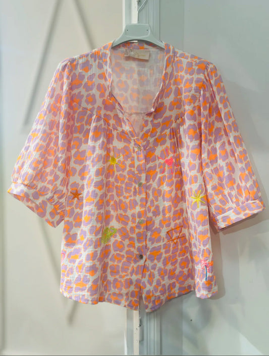 Blus Leo Pink 🔴 50% rabatt