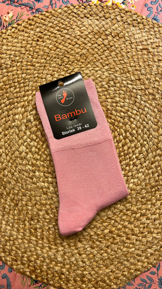 Bambustrumpor med lös resår stl 39-42 Rosa