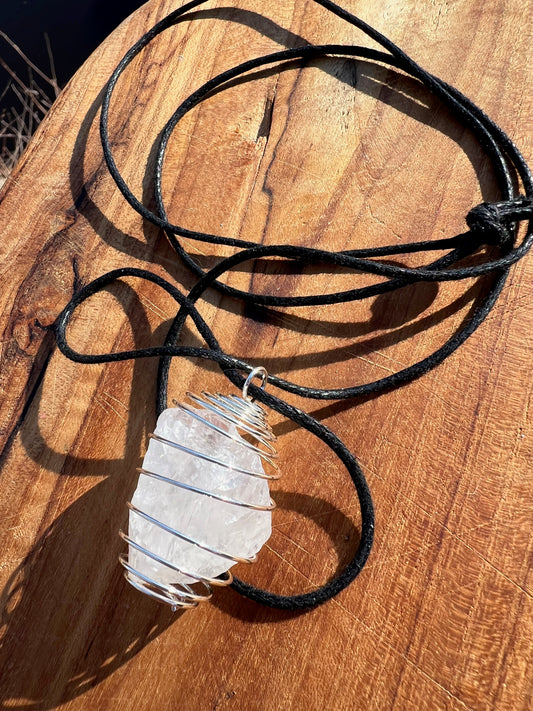 Halsband RĂ„ Kristall