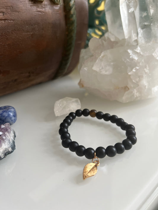Svart Agat/Tigeröga - leafe armband